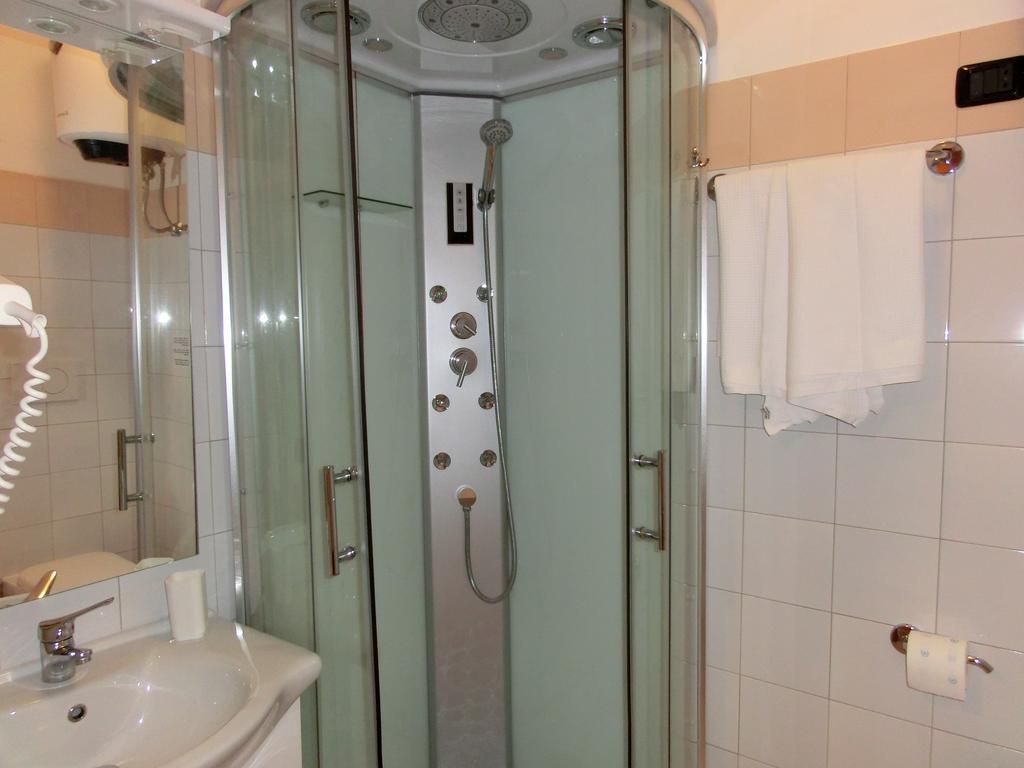 Gasthof Rhc Rome *